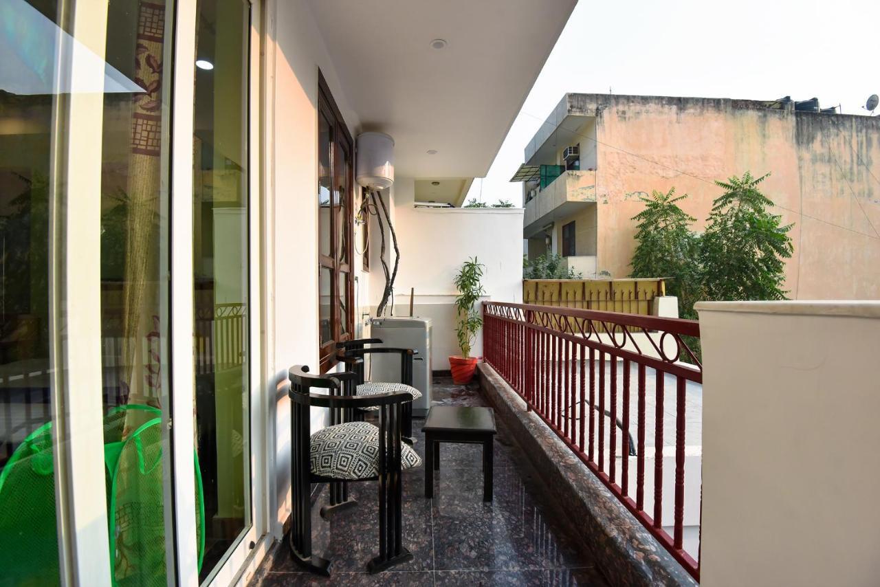 Bedchambers Serviced Apartments, Sector 38 구르가온 외부 사진