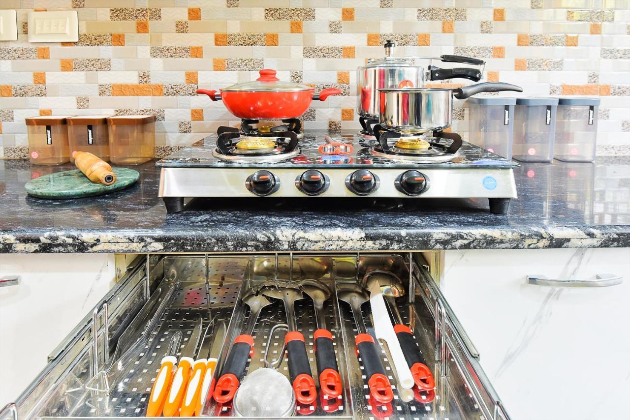 Bedchambers Serviced Apartments, Sector 38 구르가온 외부 사진