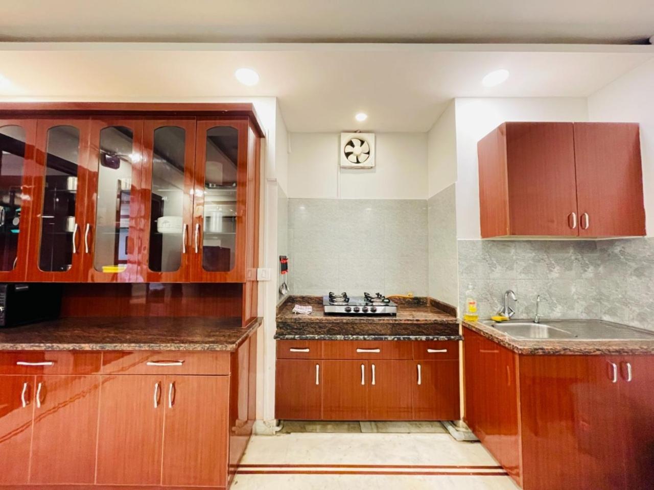 Bedchambers Serviced Apartments, Sector 38 구르가온 외부 사진