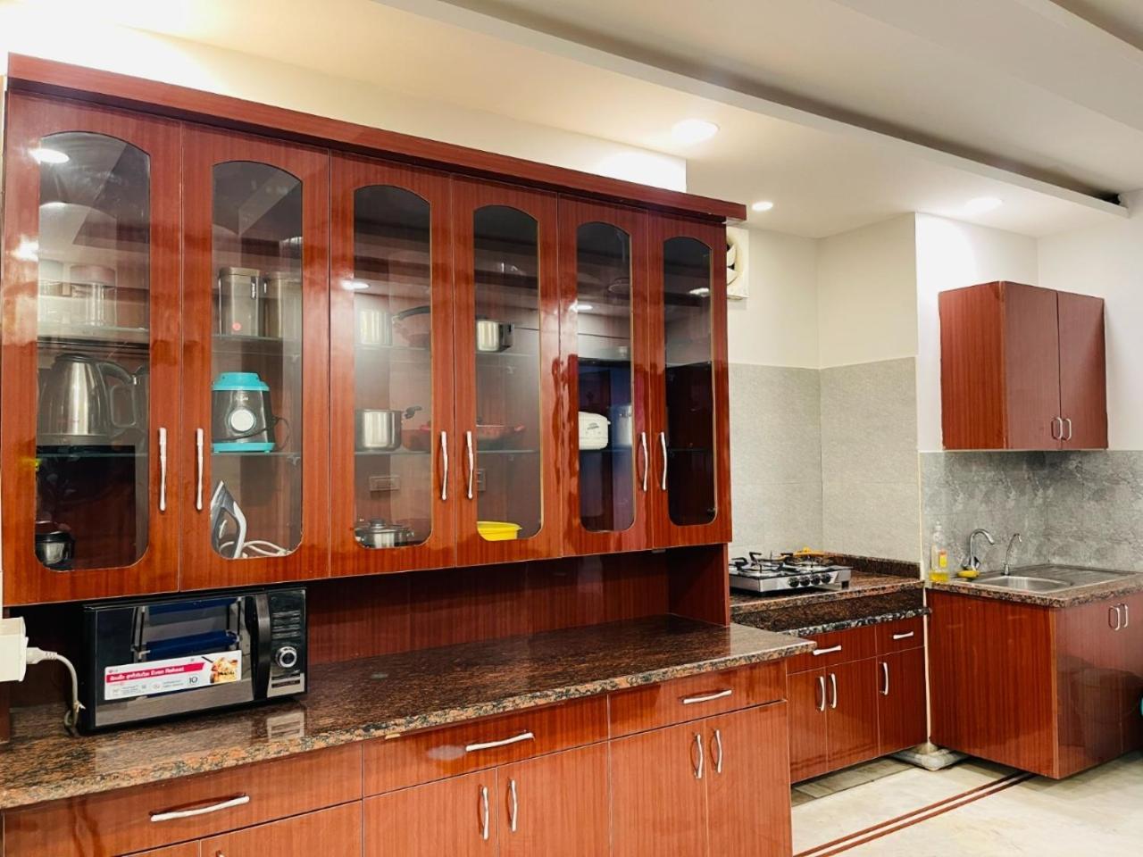 Bedchambers Serviced Apartments, Sector 38 구르가온 외부 사진